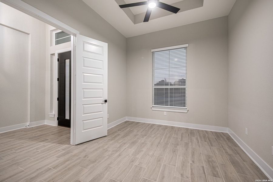 Spacious, unfurnished interior of a new home in Caliza Reserve, Boerne (Image 24). Spacious, unfurnished interior of a new home in Caliza Reserve, Boerne (Image 24).
