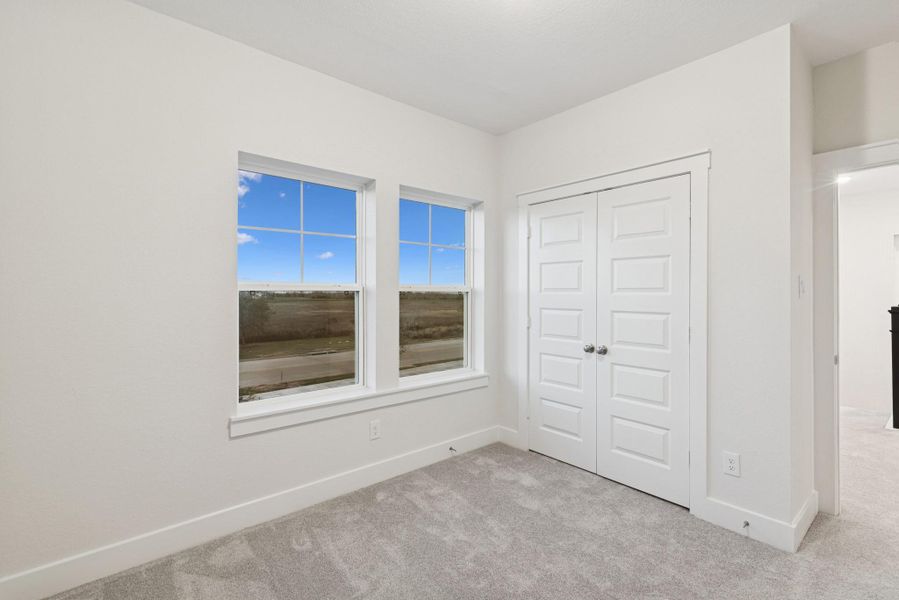 Spacious, unfurnished interior of a new home in , Katy (Image 24).