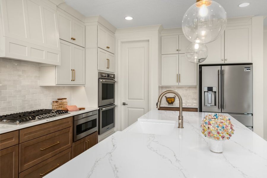 Representative furnished interior of a home built from the Miramar by Riverside Homes in Mariposa at EverRange, Jacksonville (Image 19).