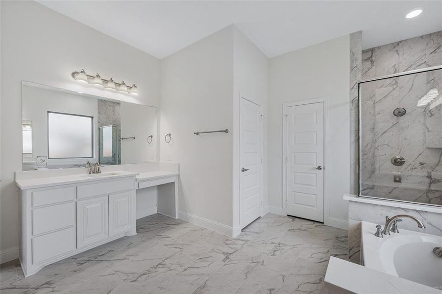 Furnished interior view inside a new home in Stone River Glen, Royse City (Image 13).