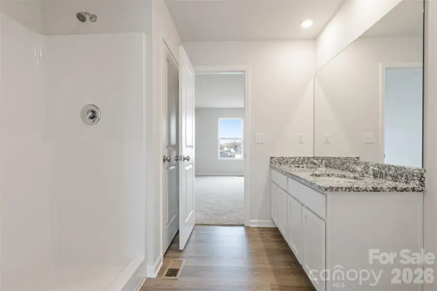 Furnished interior view inside a new home in Riverdale Hills, Spartanburg (Image 7).