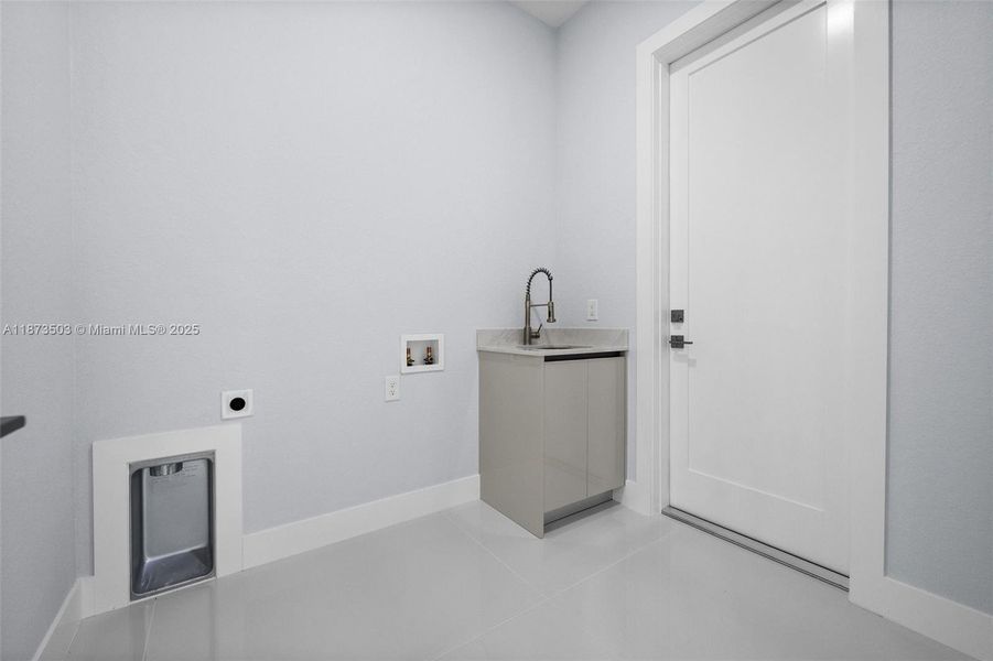 Furnished interior view inside a new home in , Naples (Image 13).