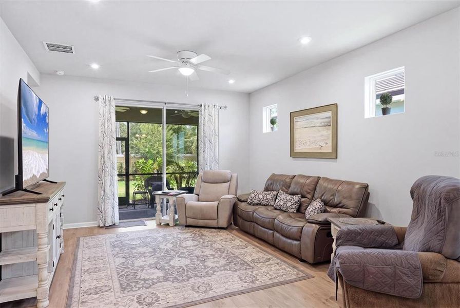 Furnished interior view inside a new home in Wellen Park, Venice (Image 27).
