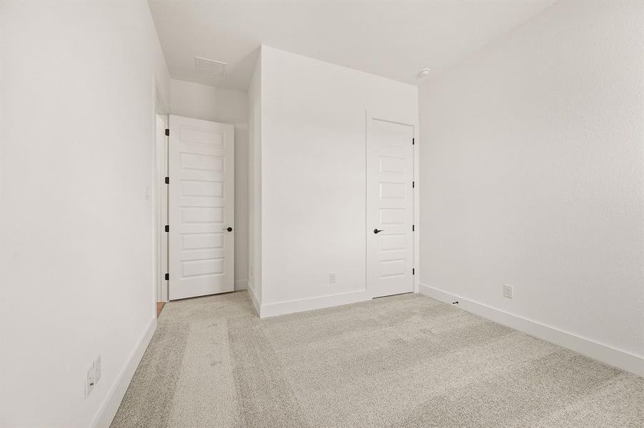 Spacious, unfurnished interior of a new home in Rocky Top Ranch, Reno (Image 21). Spacious, unfurnished interior of a new home in Rocky Top Ranch, Reno (Image 21).