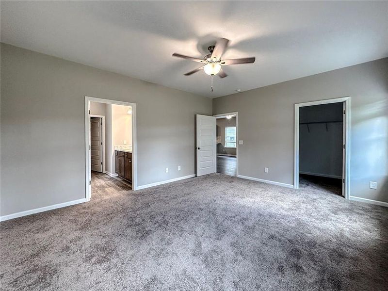 Spacious, unfurnished interior of a new home in Glen at Cave Springs, Douglasville (Image 20).