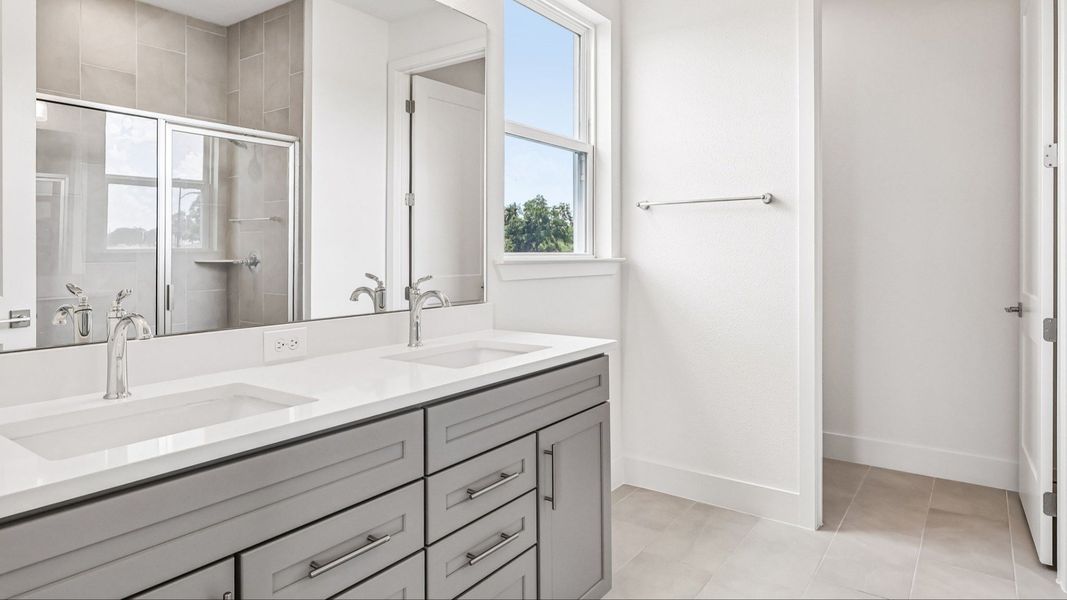 Representative furnished interior of a home built from the Longleaf by DRB Homes in Ardisia Park, New Smyrna Beach (Image 34).