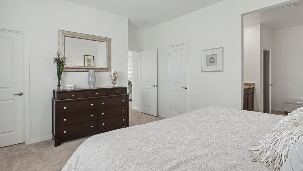 Representative furnished interior of a home built from the Sheffield by Maronda Homes in Oakwood Estates, Green Cove Springs (Image 35).