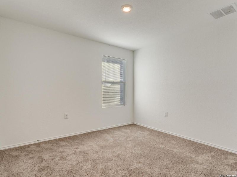 Spacious, unfurnished interior of a new home in Mission del Lago, San Antonio (Image 22). Spacious, unfurnished interior of a new home in Mission del Lago, San Antonio (Image 22).