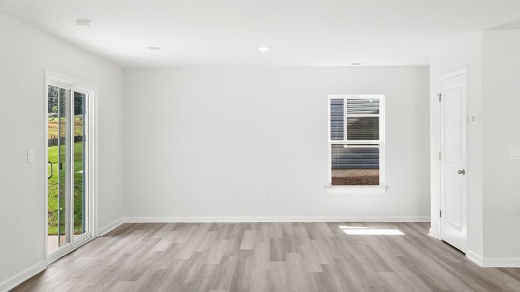 Spacious, unfurnished interior of a new home in Trailside Run, Spartanburg (Image 24). Spacious, unfurnished interior of a new home in Trailside Run, Spartanburg (Image 24).