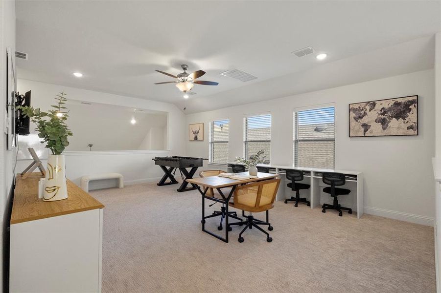 Furnished interior view inside a new home in Mustang Lakes 74', Celina (Image 26).