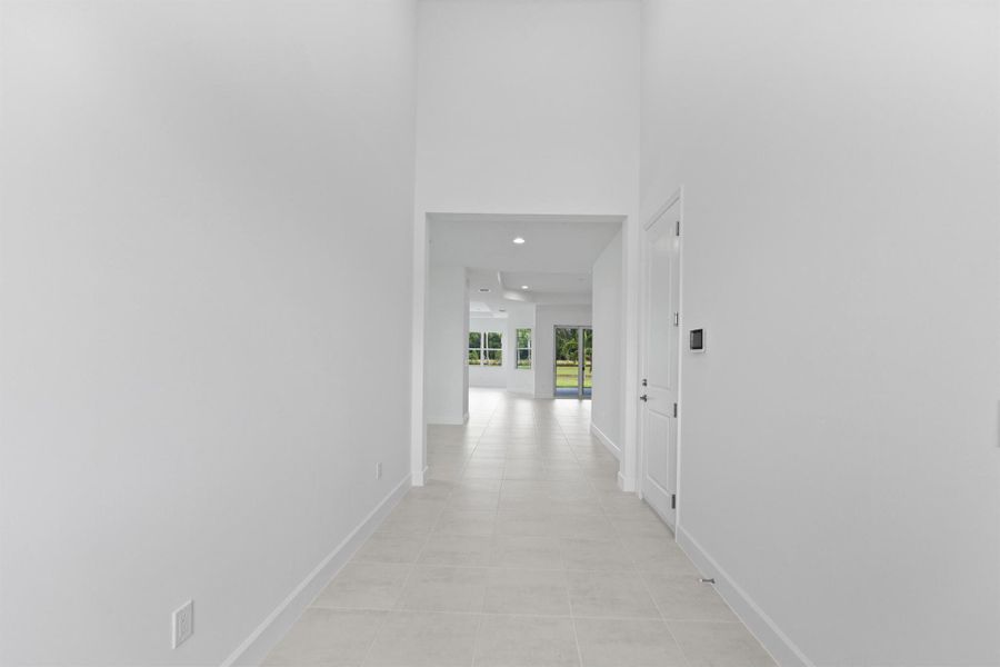 Spacious, unfurnished interior of a new home in , Westlake (Image 45). Spacious, unfurnished interior of a new home in , Westlake (Image 45).