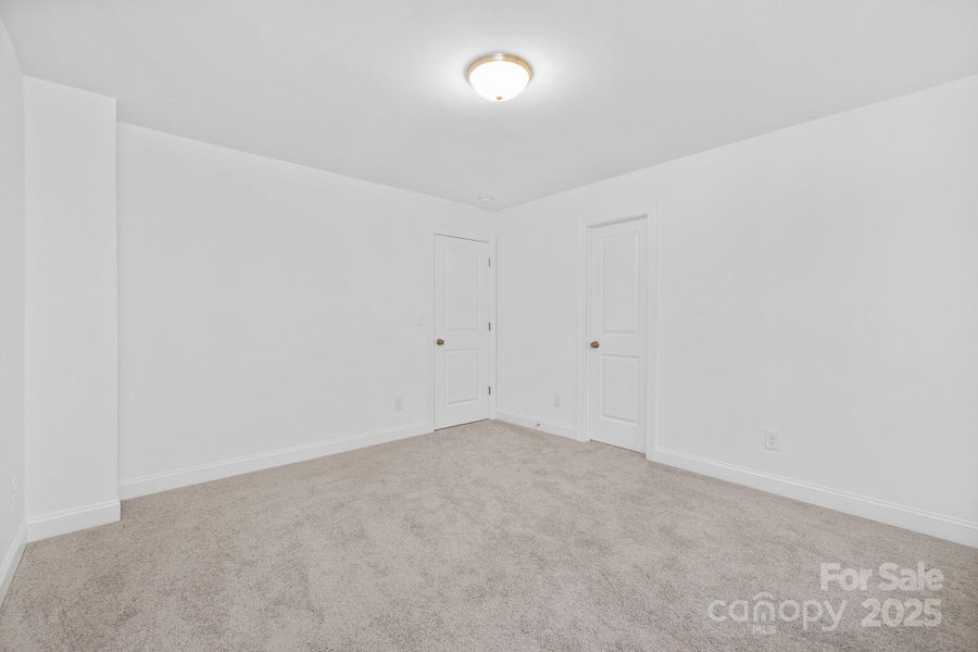 Spacious, unfurnished interior of a new home in , Denver (Image 23).