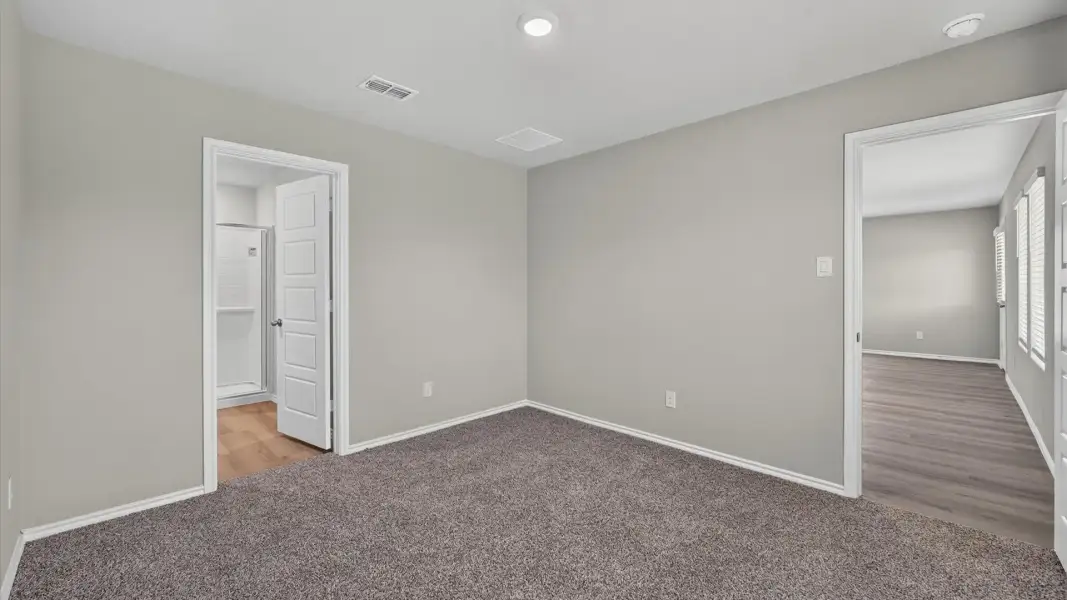 Representative unfurnished interior of a home built from the Anderson by D.R. Horton in Somerset, Hillsboro (Image 14).