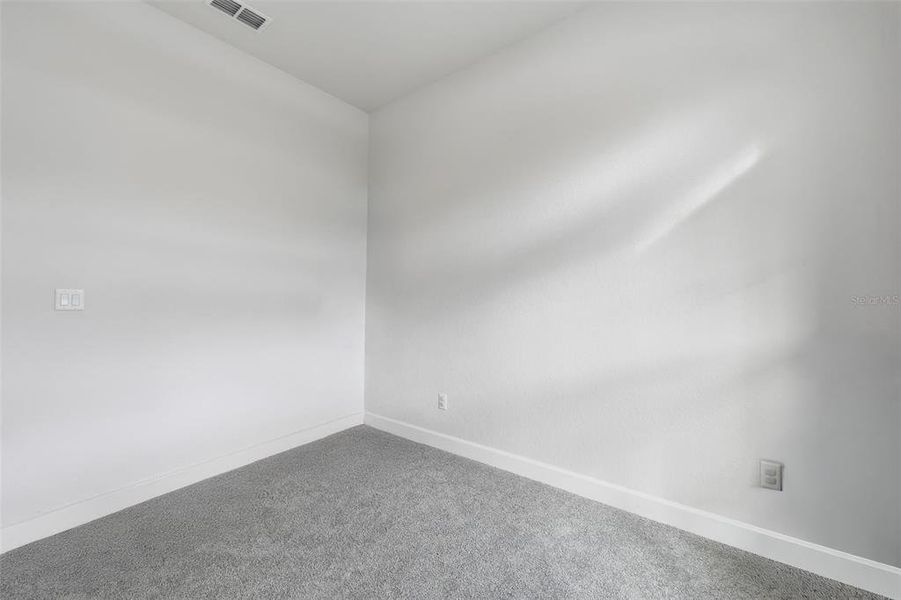 Spacious, unfurnished interior of a new home in Royal Highlands, Weeki Wachee (Image 60).