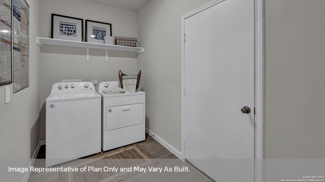 Furnished interior view inside a new home in Whisper South, San Marcos (Image 10).