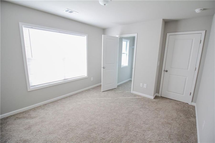 Spacious, unfurnished interior of a new home in , Commerce (Image 14).