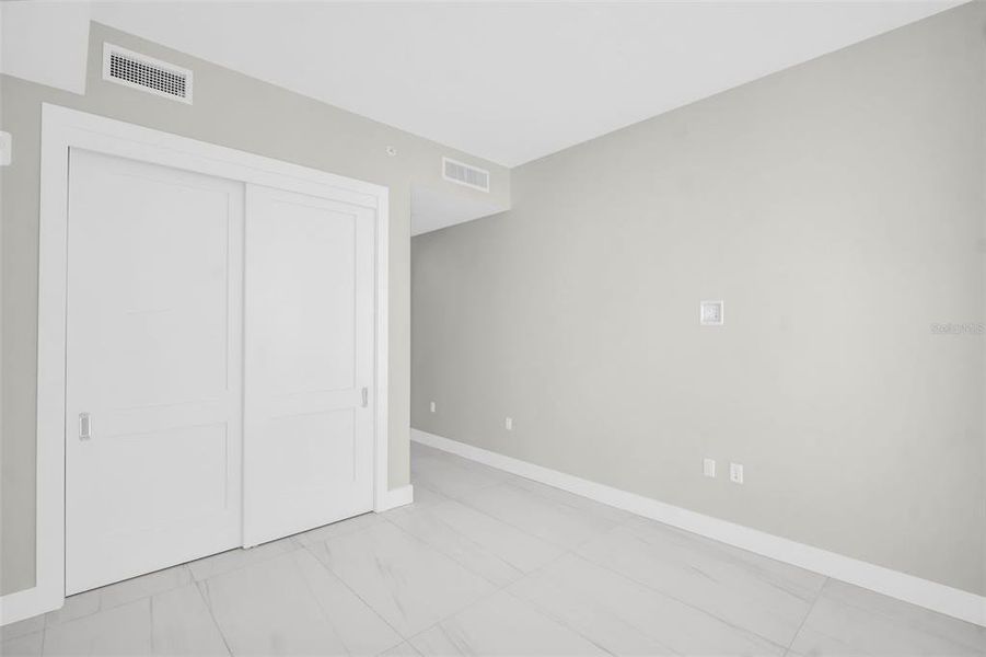 Spacious, unfurnished interior of a new home in , St. Petersburg (Image 69). Spacious, unfurnished interior of a new home in , St. Petersburg (Image 69).