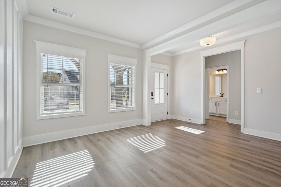 Spacious, unfurnished interior of a new home in Summerlin, Winder (Image 21).