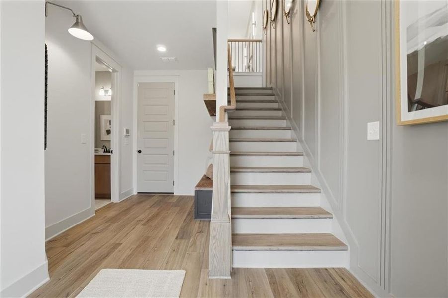 Spacious, unfurnished interior of a new home in Barrett Pointe, Kennesaw (Image 20).