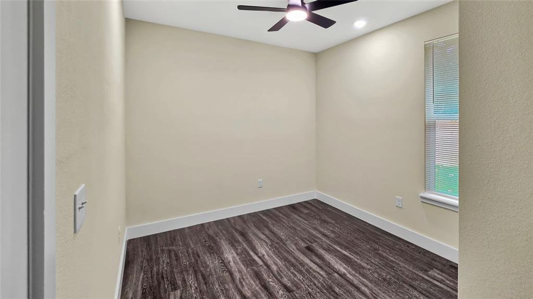 Spacious, unfurnished interior of a new home in , Mabank (Image 25).