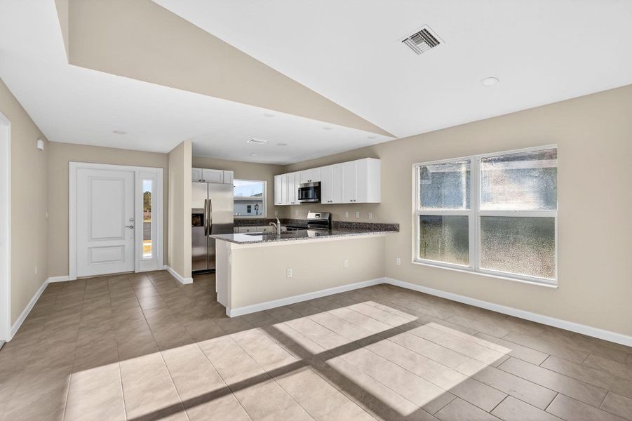 138 SEMINOLE LIVING 3