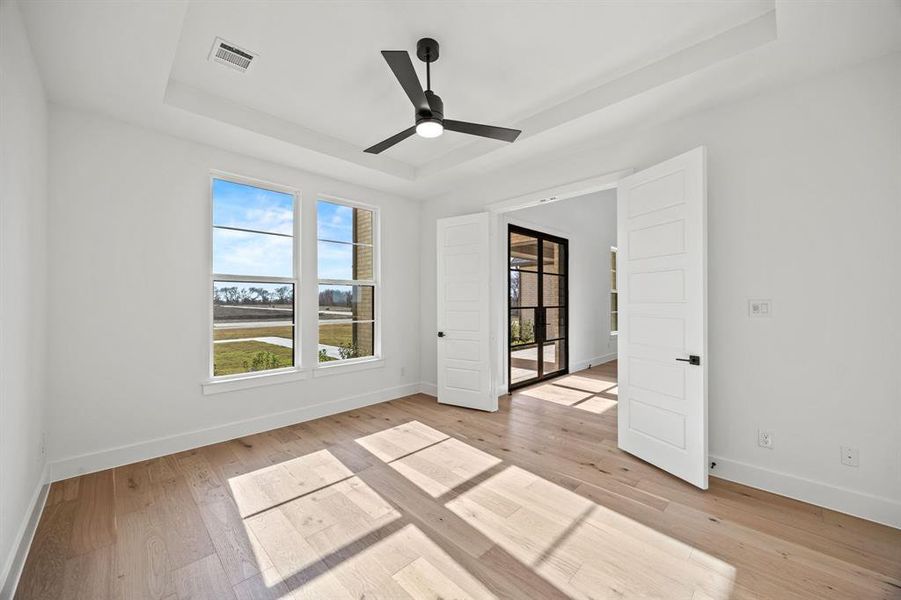 Spacious, unfurnished interior of a new home in Harper Estates, Celina (Image 22).