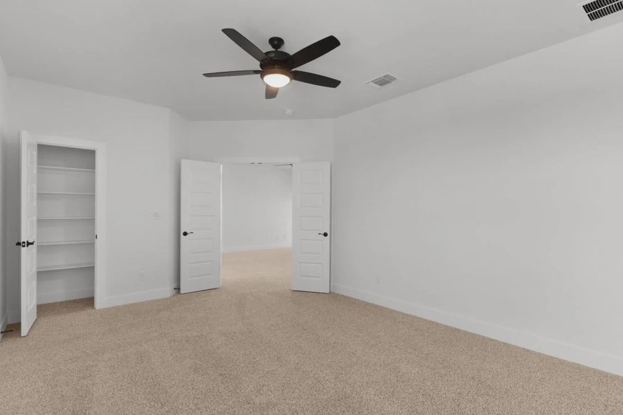 Representative unfurnished interior of a home built from the Hudson by Chesmar Homes in Newhaven, Manor (Image 35). Representative unfurnished interior of a home built from the Hudson by Chesmar Homes in Newhaven, Manor (Image 35).