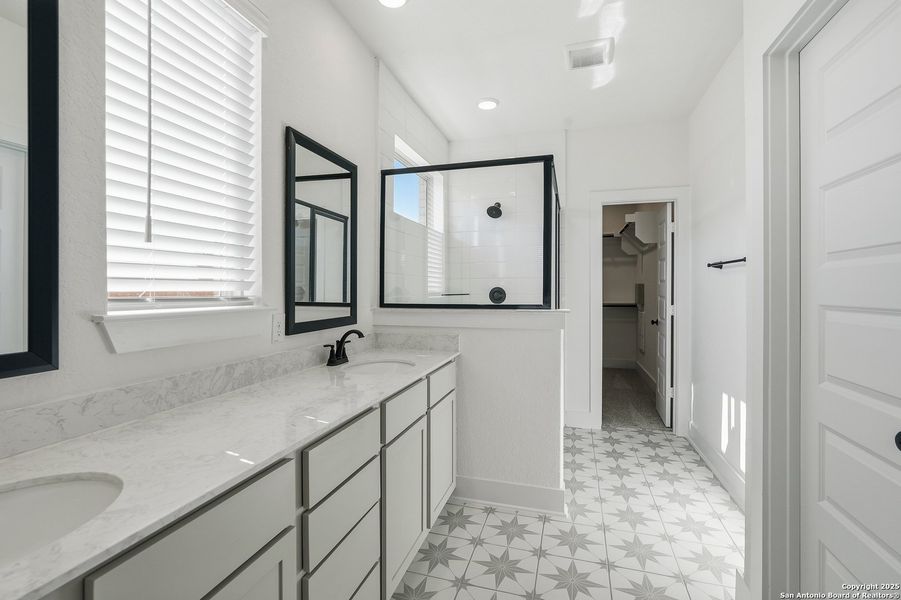 Furnished interior view inside a new home in Stillwater Ranch, San Antonio (Image 8). Furnished interior view inside a new home in Stillwater Ranch, San Antonio (Image 8).