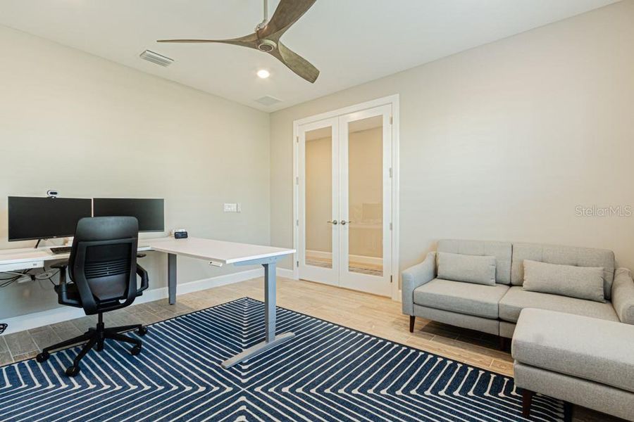 Furnished interior view inside a new home in , Punta Gorda (Image 39).