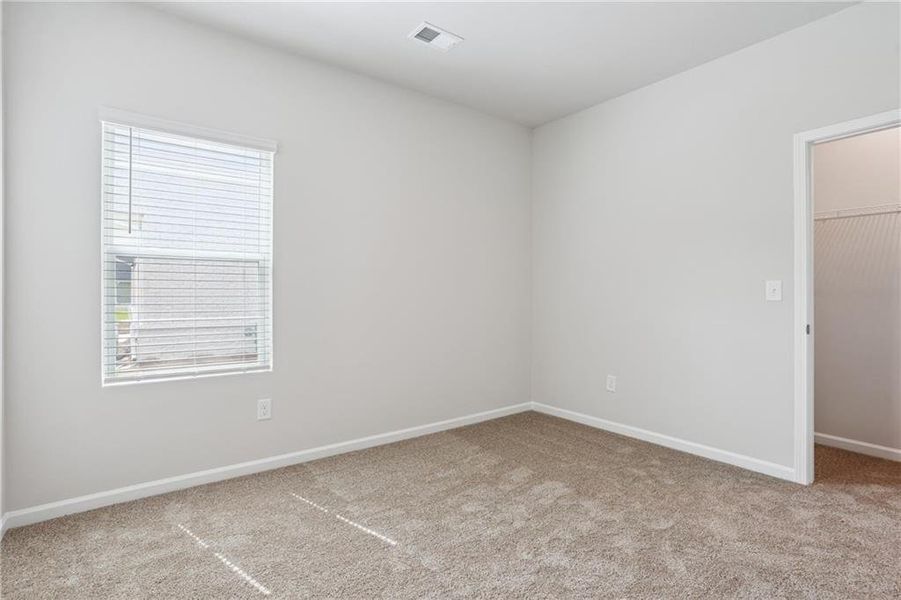 Spacious, unfurnished interior of a new home in Conner Springs, Social Circle (Image 32).