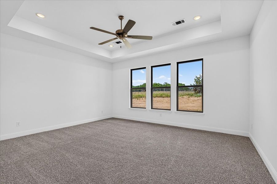 Spacious, unfurnished interior of a new home in Monarch Manor, Poolville (Image 42).