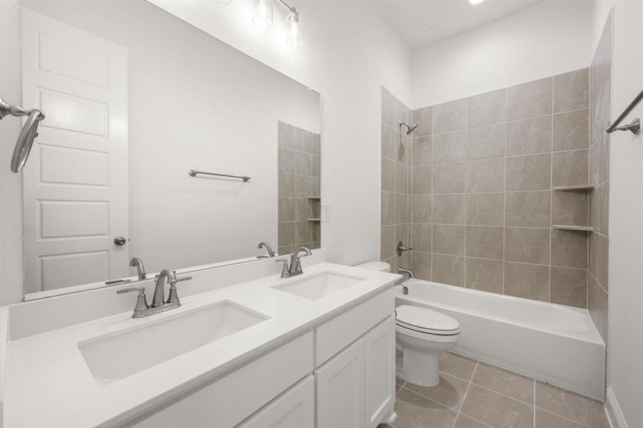 Furnished interior view inside a new home in Redden Farms - Phase 1, Midlothian (Image 4).