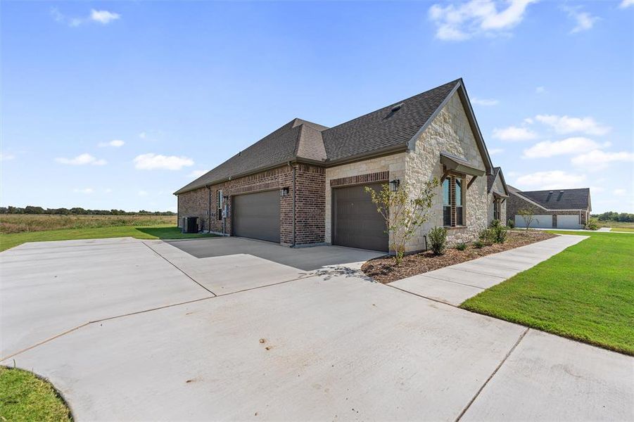 Image 39 of a home in Rocky Top. Image 39 of a home in Rocky Top.