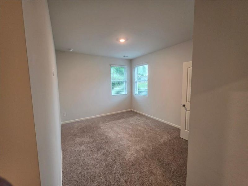 Spacious, unfurnished interior of a new home in , Villa Rica (Image 18).