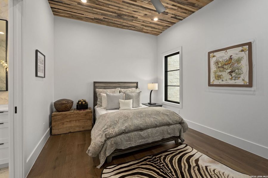 Furnished interior view inside a new home in , Boerne (Image 18).