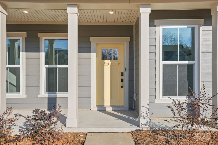 Exterior details and patio area of a home in Forest Creek, Waxhaw (Image 23).