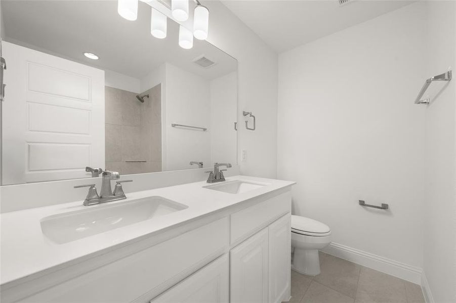 1536 Euclid- Bathroom-1