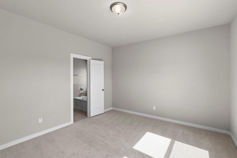 Spacious, unfurnished interior of a new home in Windrose Green, Angleton (Image 20).