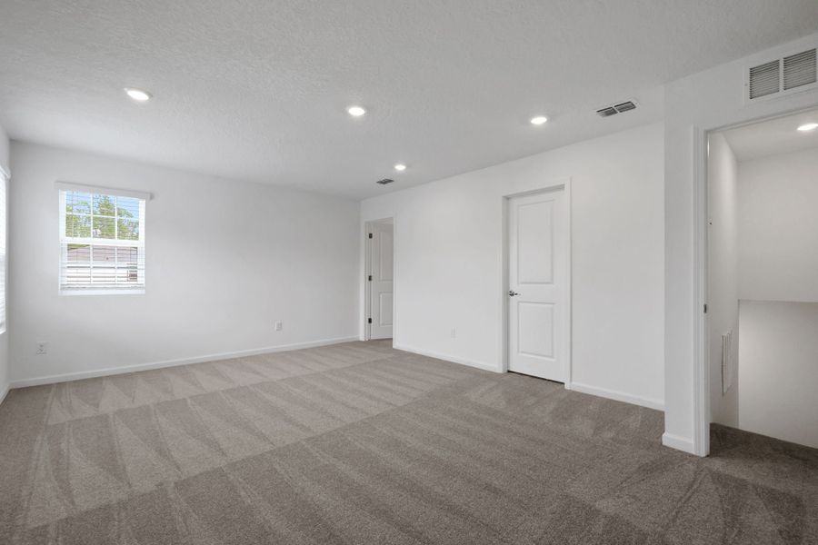 4br New Home in Orange  Park, FL.  - Slide 37