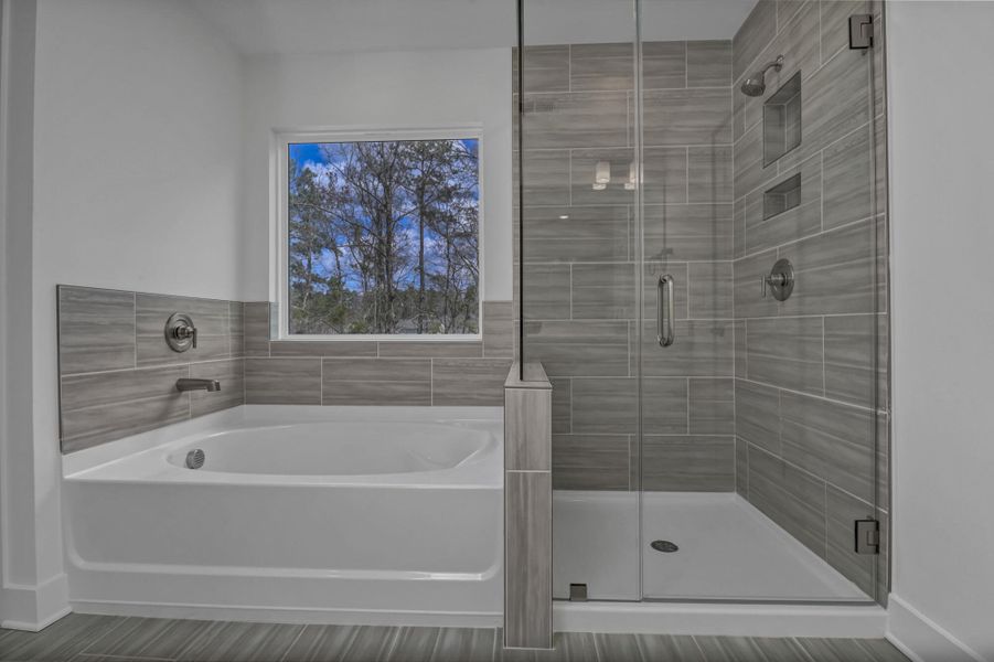 Furnished interior view inside a new home in Clubside Reserve at Summerlake, Lexington (Image 11).