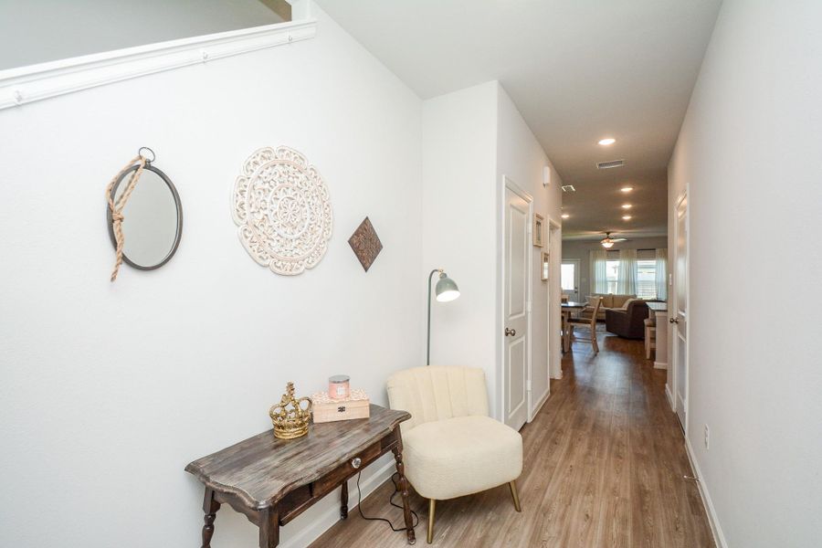 Furnished interior view inside a new home in Granger Pines, Conroe (Image 7).