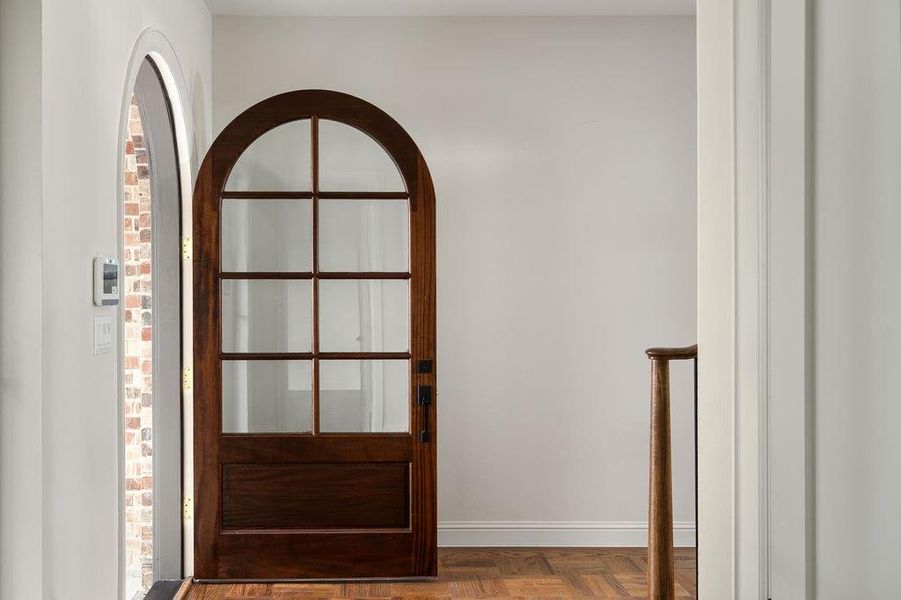 Furnished interior view inside a new home in , Dallas (Image 4).