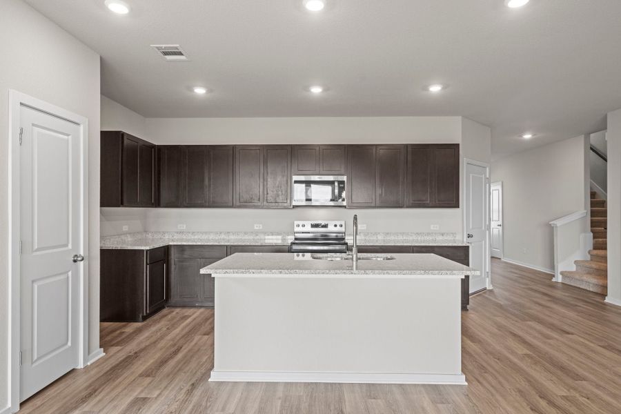 New Home in TAYLOR, TX.  - Slide 12