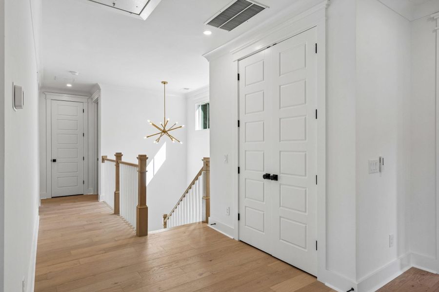 Spacious, unfurnished interior of a new home in , Mount Pleasant (Image 58).