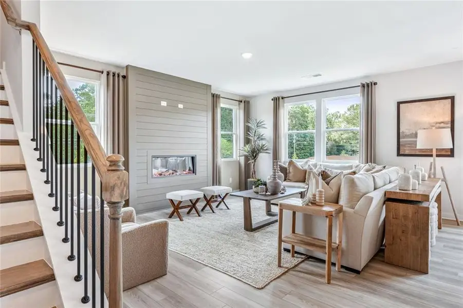 Furnished interior view inside a new home in Oak Grove Glen, Snellville (Image 9).
