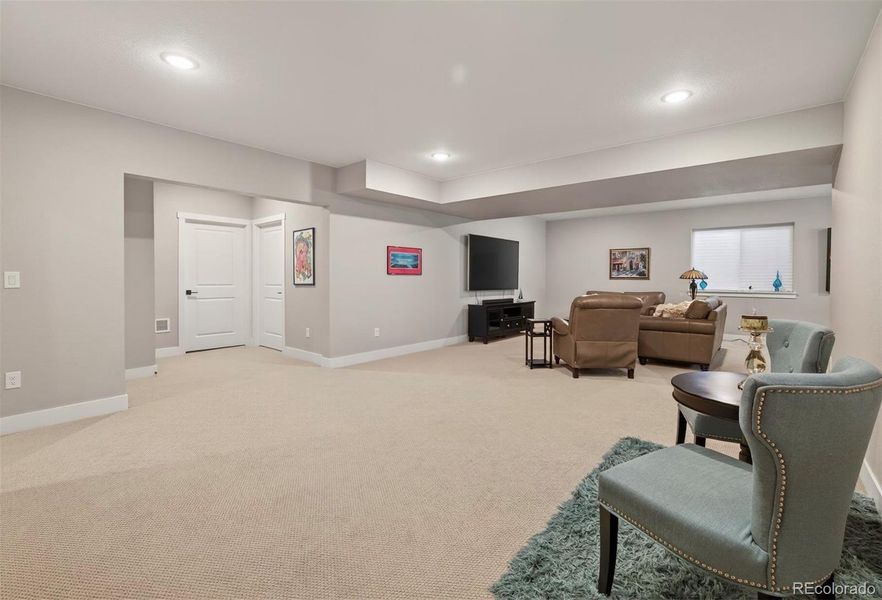 Image 29 of a home in Montaine.