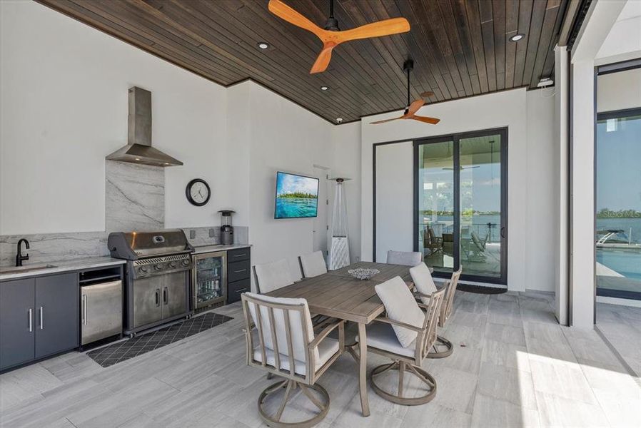 Furnished interior view inside a new home in , Osprey (Image 33).