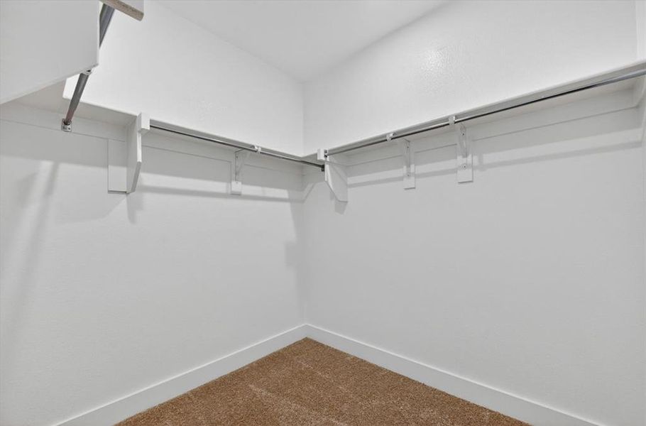 Spacious, unfurnished interior of a new home in Heritage Ranch, Sherman (Image 12).