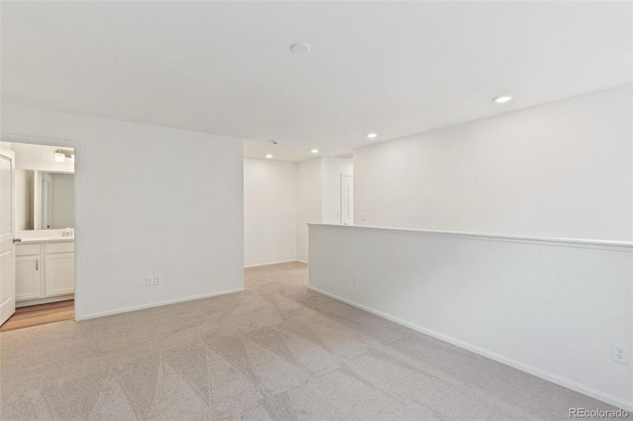 Spacious, unfurnished interior of a new home in Sky Ranch Villas, Watkins (Image 19).