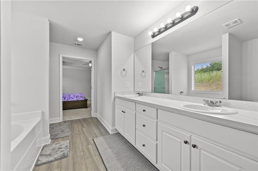 Furnished interior view inside a new home in , Jefferson (Image 9).